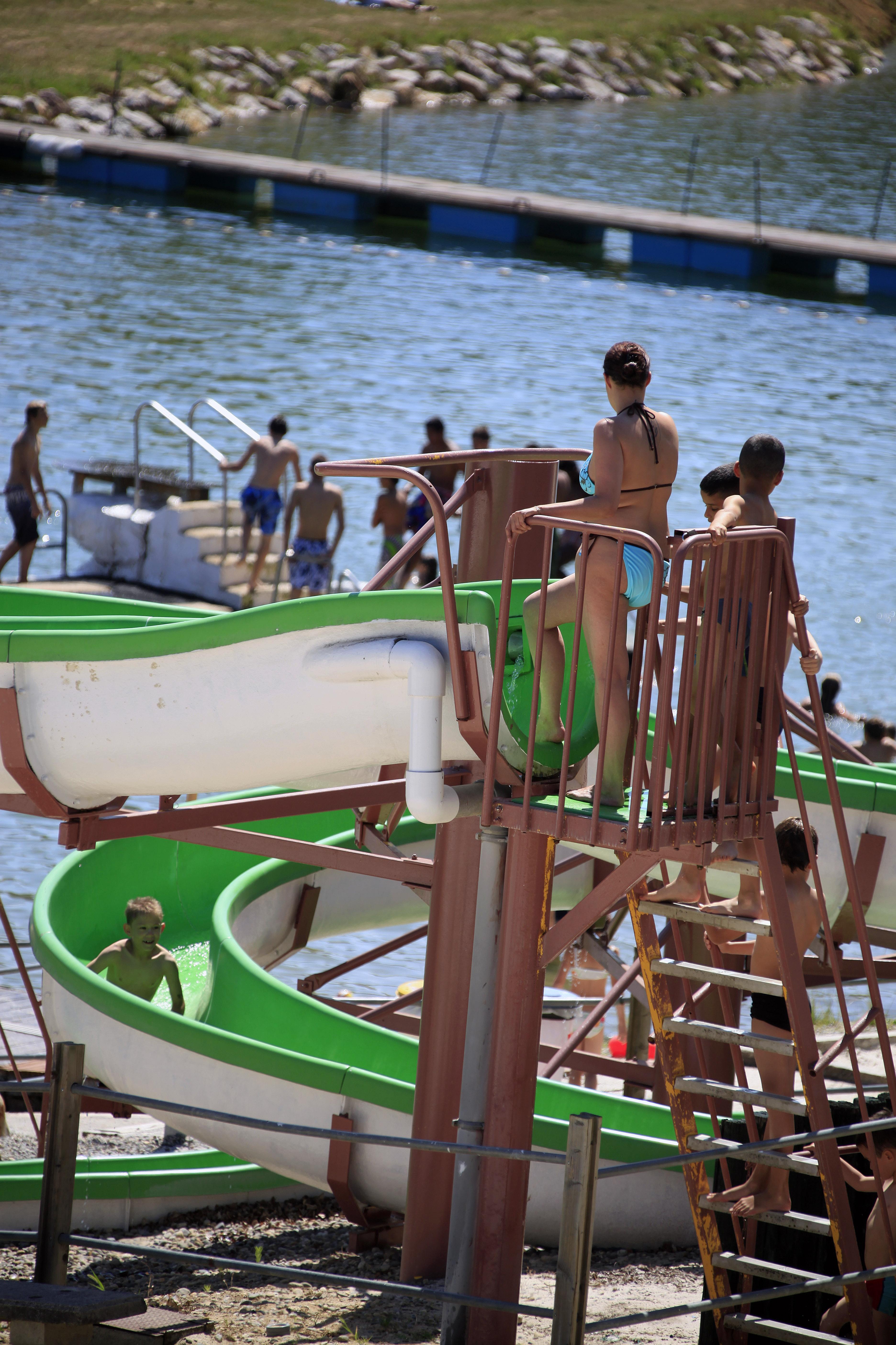 Terres De France - Les Hameaux Des Lacs Monclar-de-Quercy Exterior foto