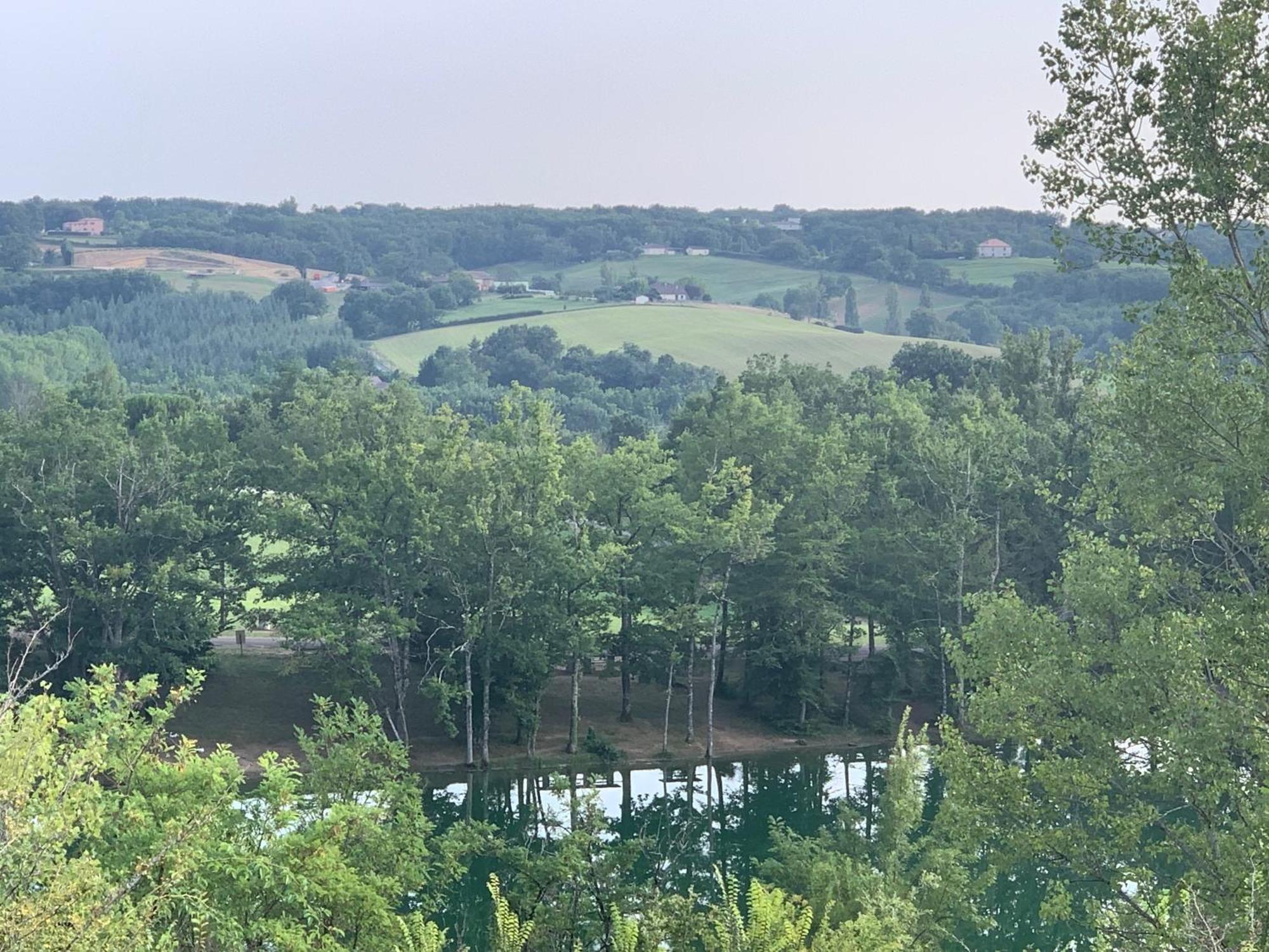 Terres De France - Les Hameaux Des Lacs Monclar-de-Quercy Exterior foto